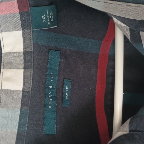 Perry Ellis Men's Plaid Shirt - Multicolor - Picture 3 of 3